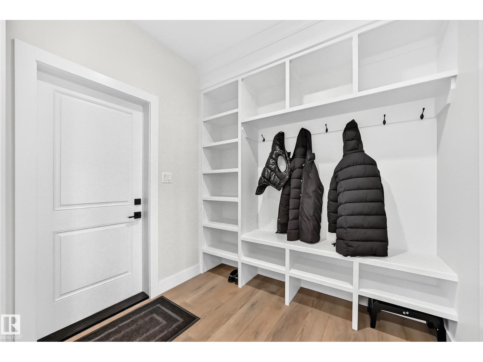 38 AVONLEA WY - 23