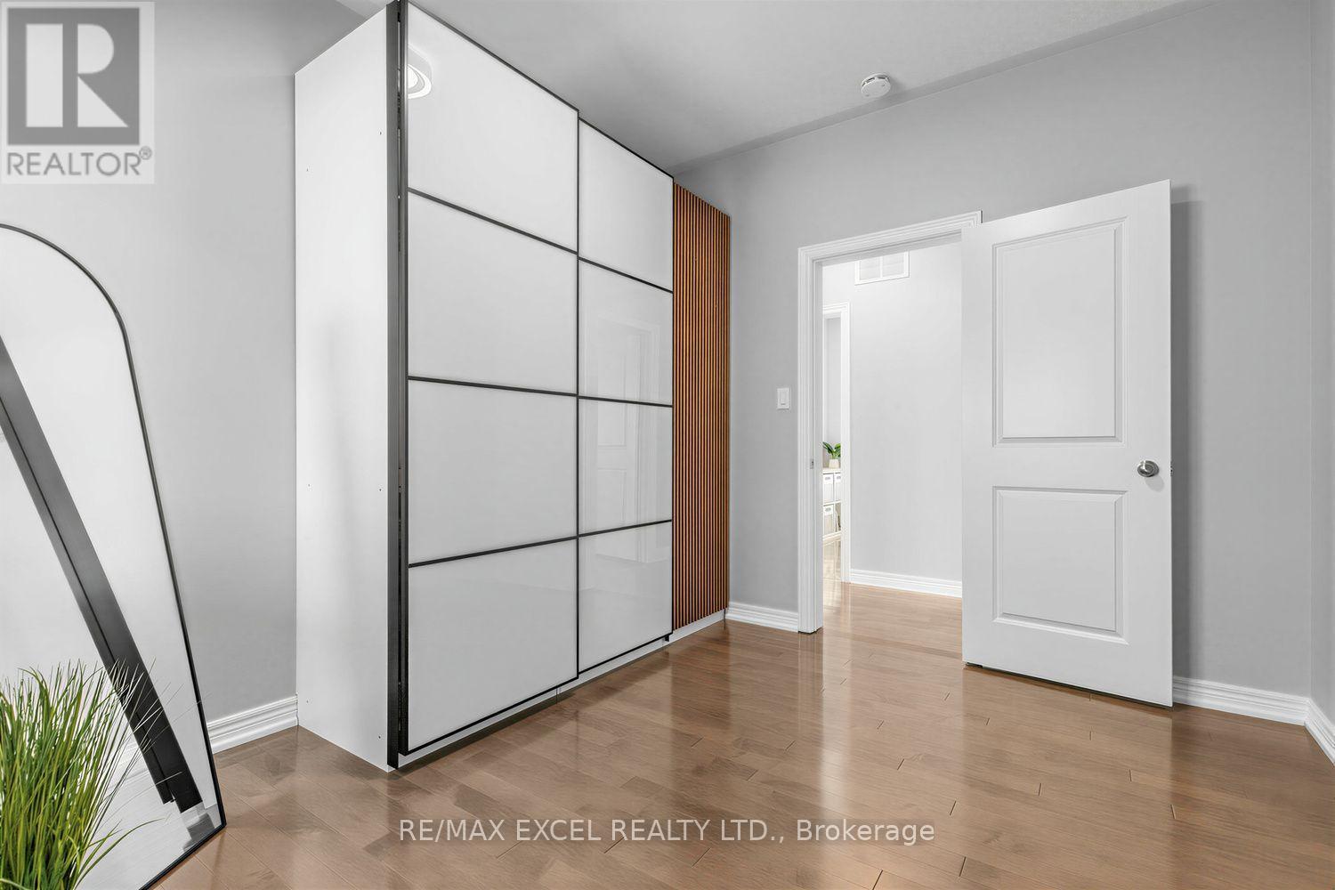 10 KEN BETZ COURT - 29