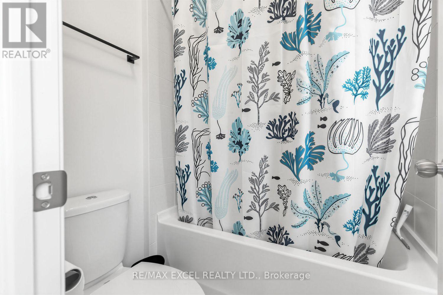 10 KEN BETZ COURT - 33