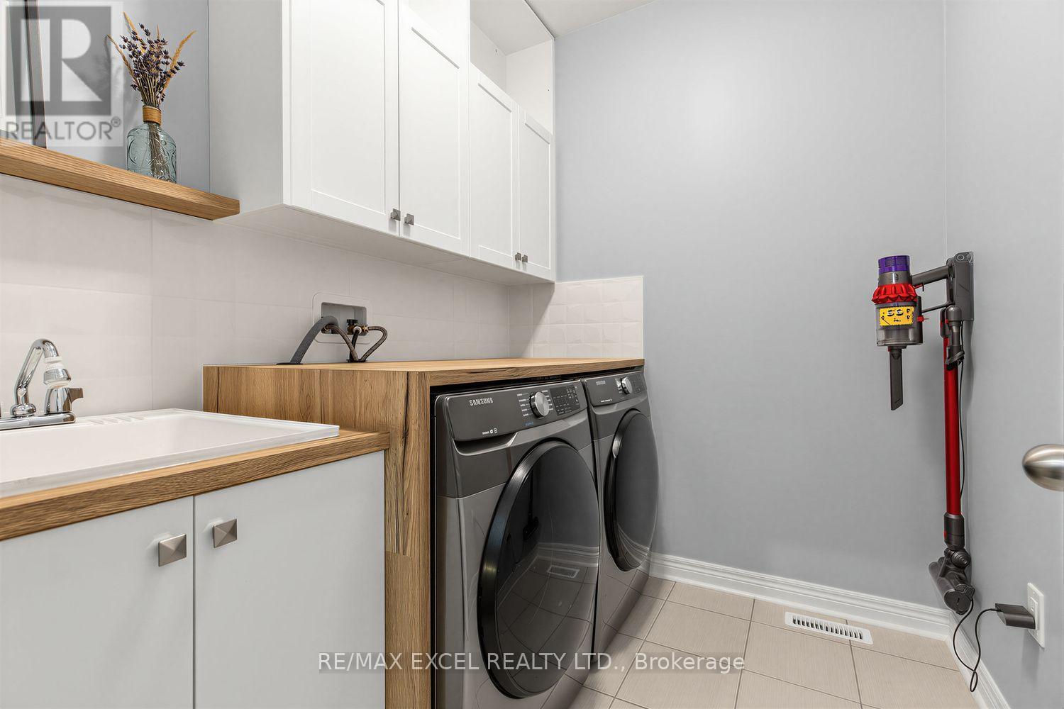 10 KEN BETZ COURT - 36