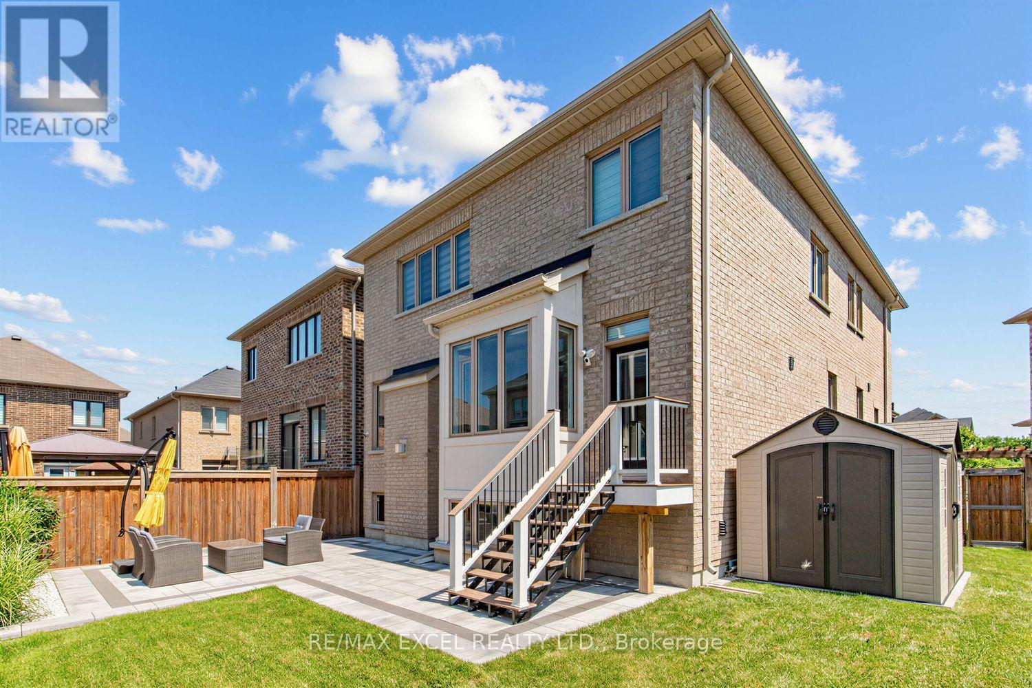 10 KEN BETZ COURT - 39