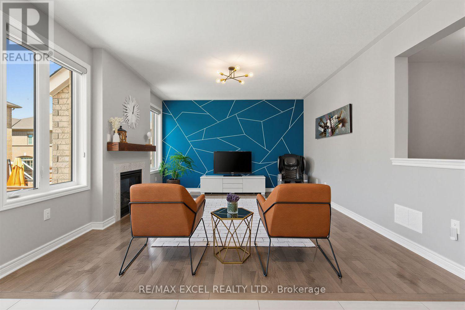 10 KEN BETZ COURT - 7