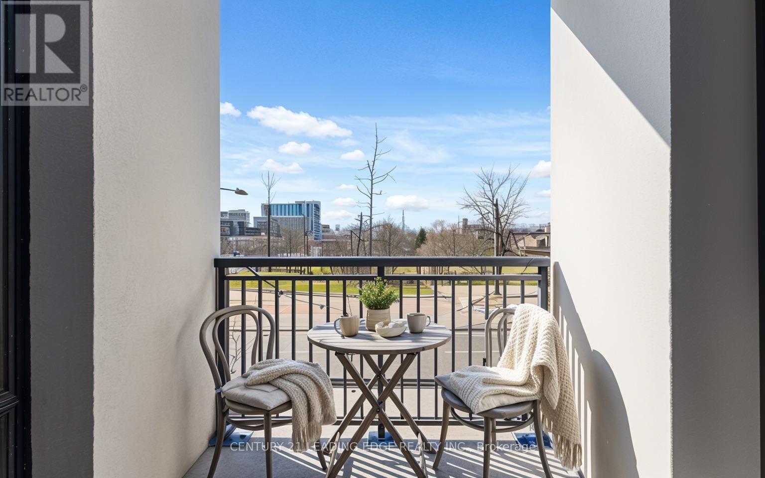 #133 8 CEDARLAND DRIVE - 14
