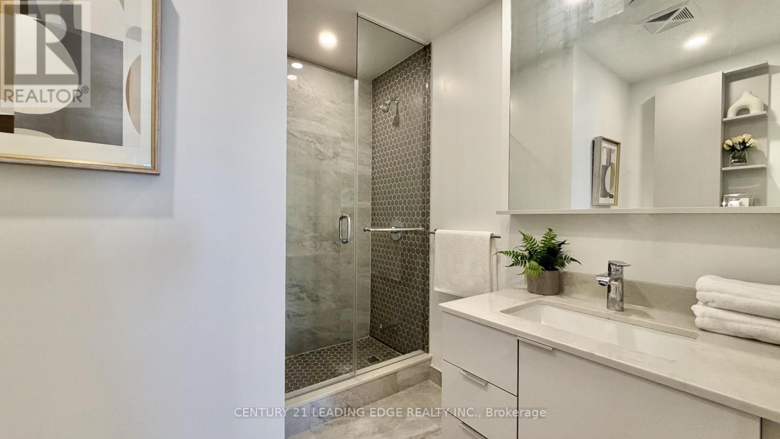 #133 8 CEDARLAND DRIVE - 17
