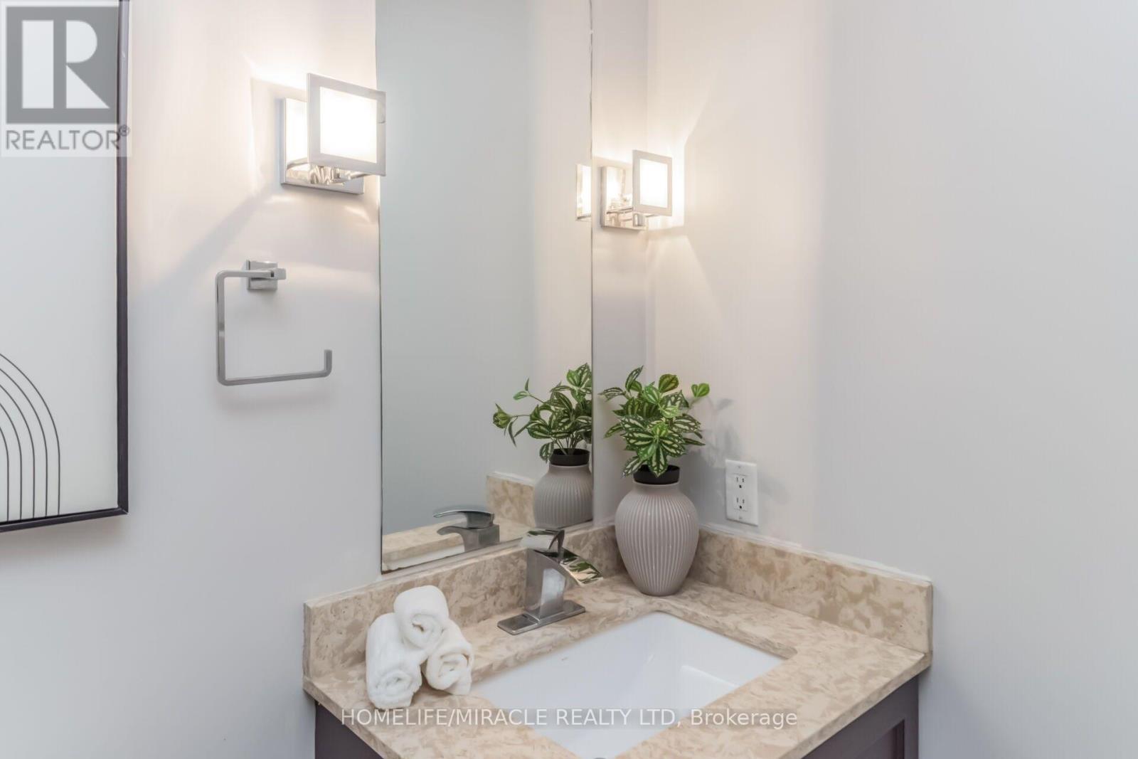 5591 WHISTLER CRESCENT - 24