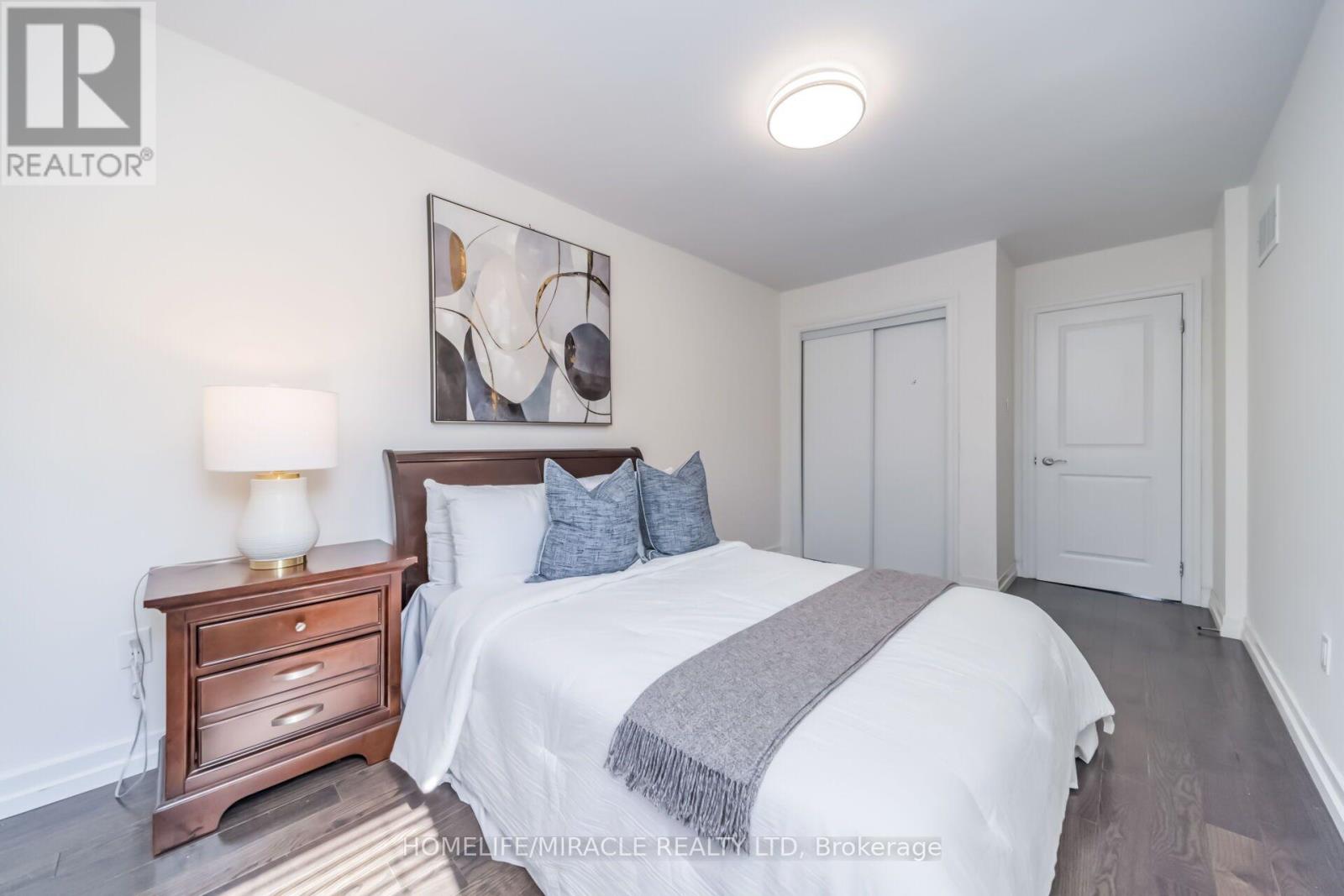 5591 WHISTLER CRESCENT - 26