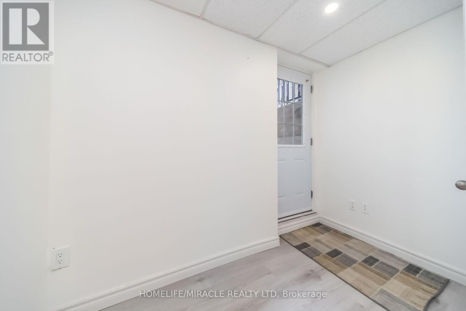 5591 WHISTLER CRESCENT - Image 38