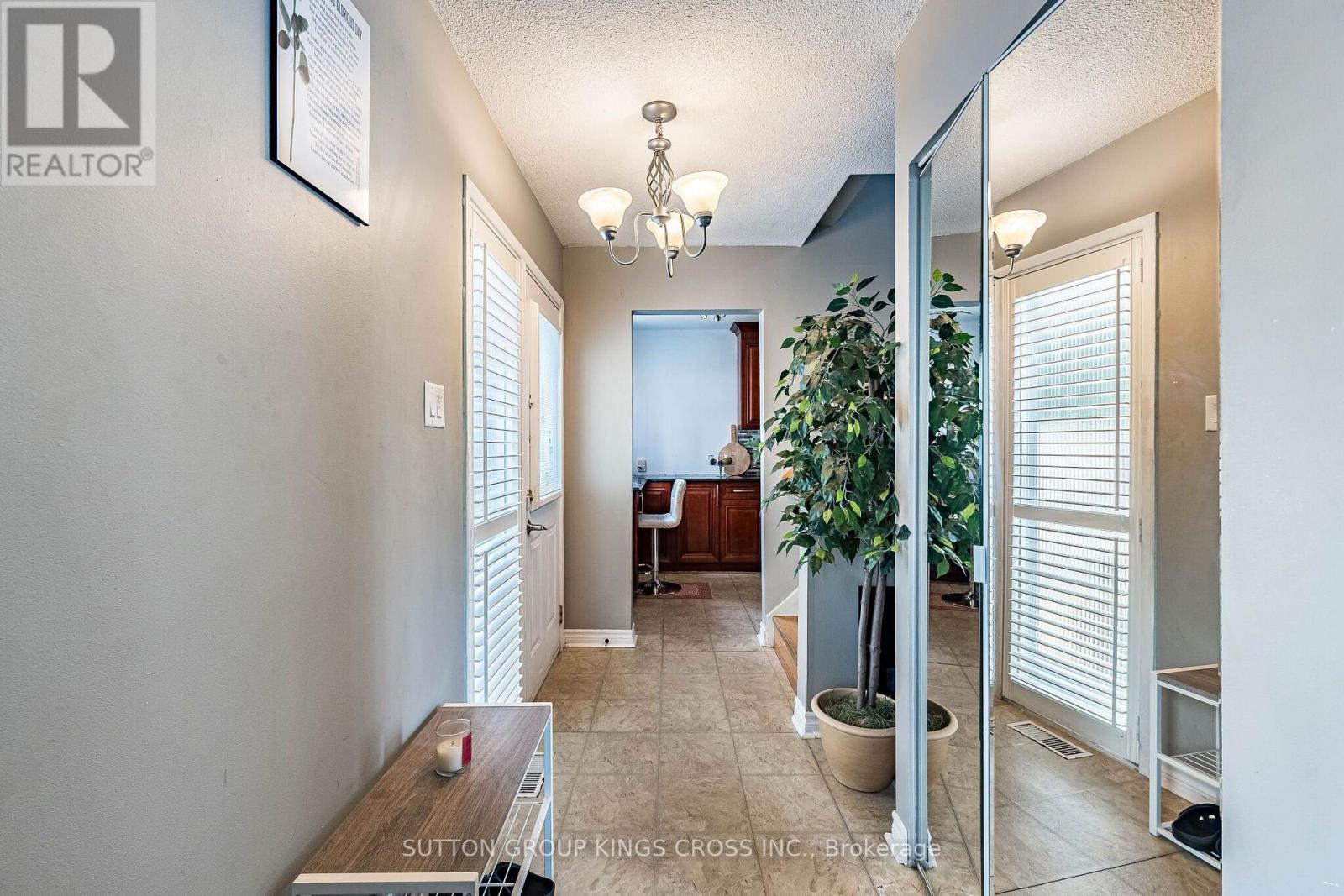 2 HEMLARK COURT - 14