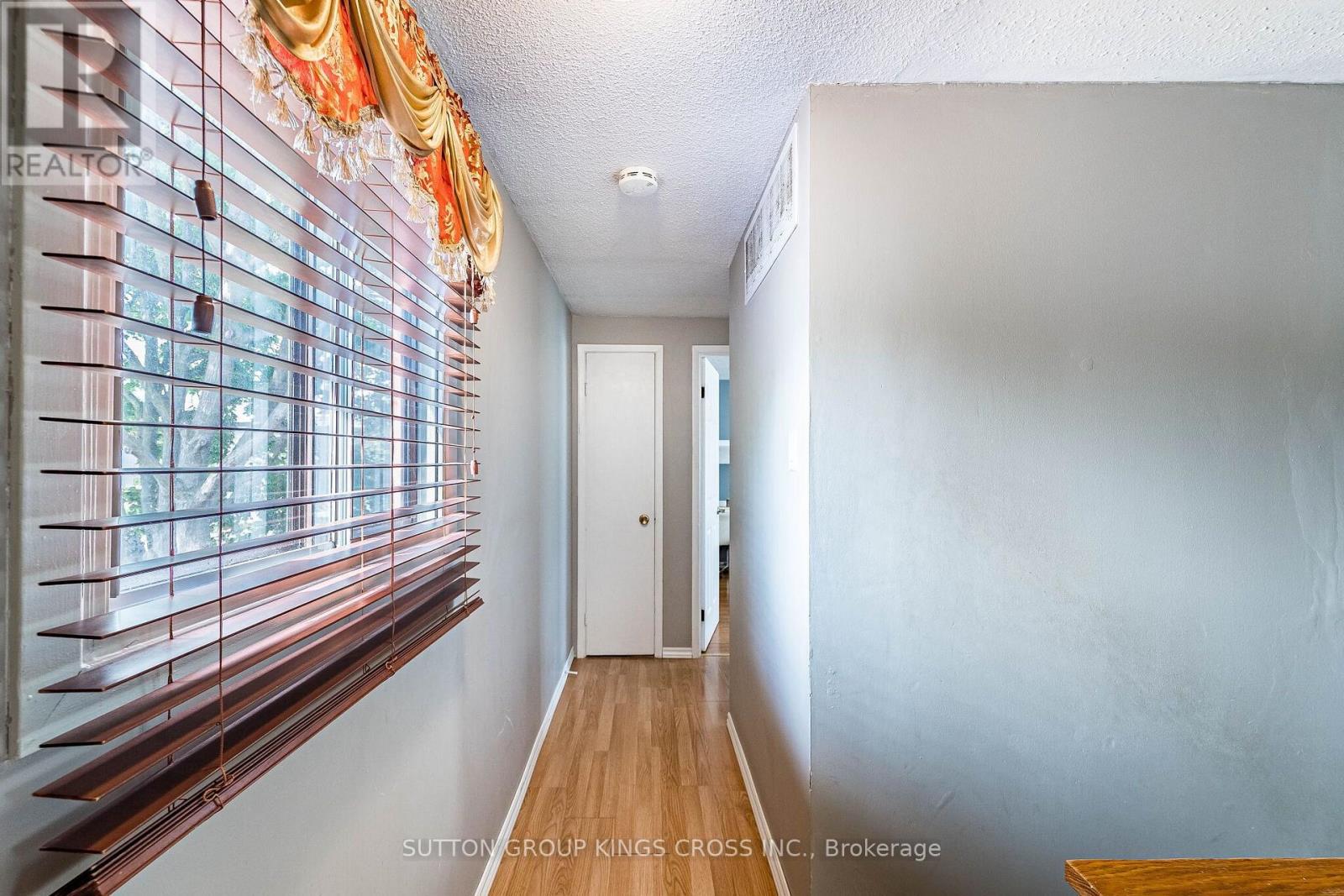 2 HEMLARK COURT - 29