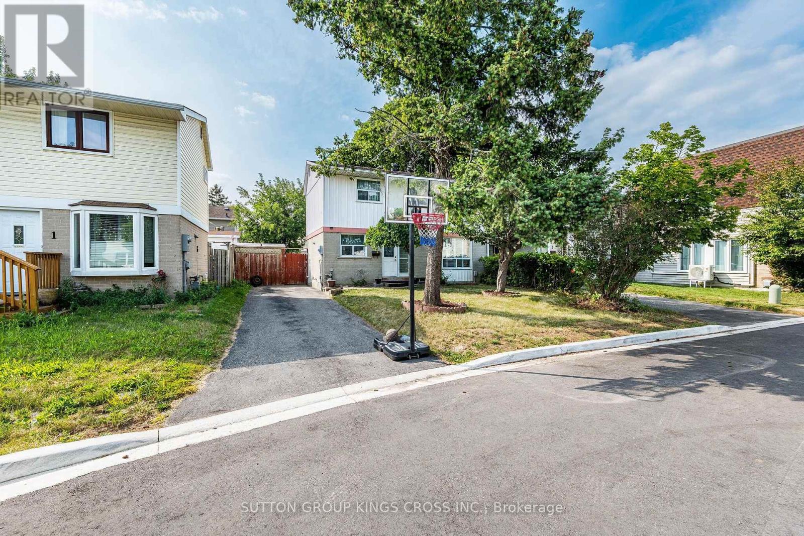 2 HEMLARK COURT - 3