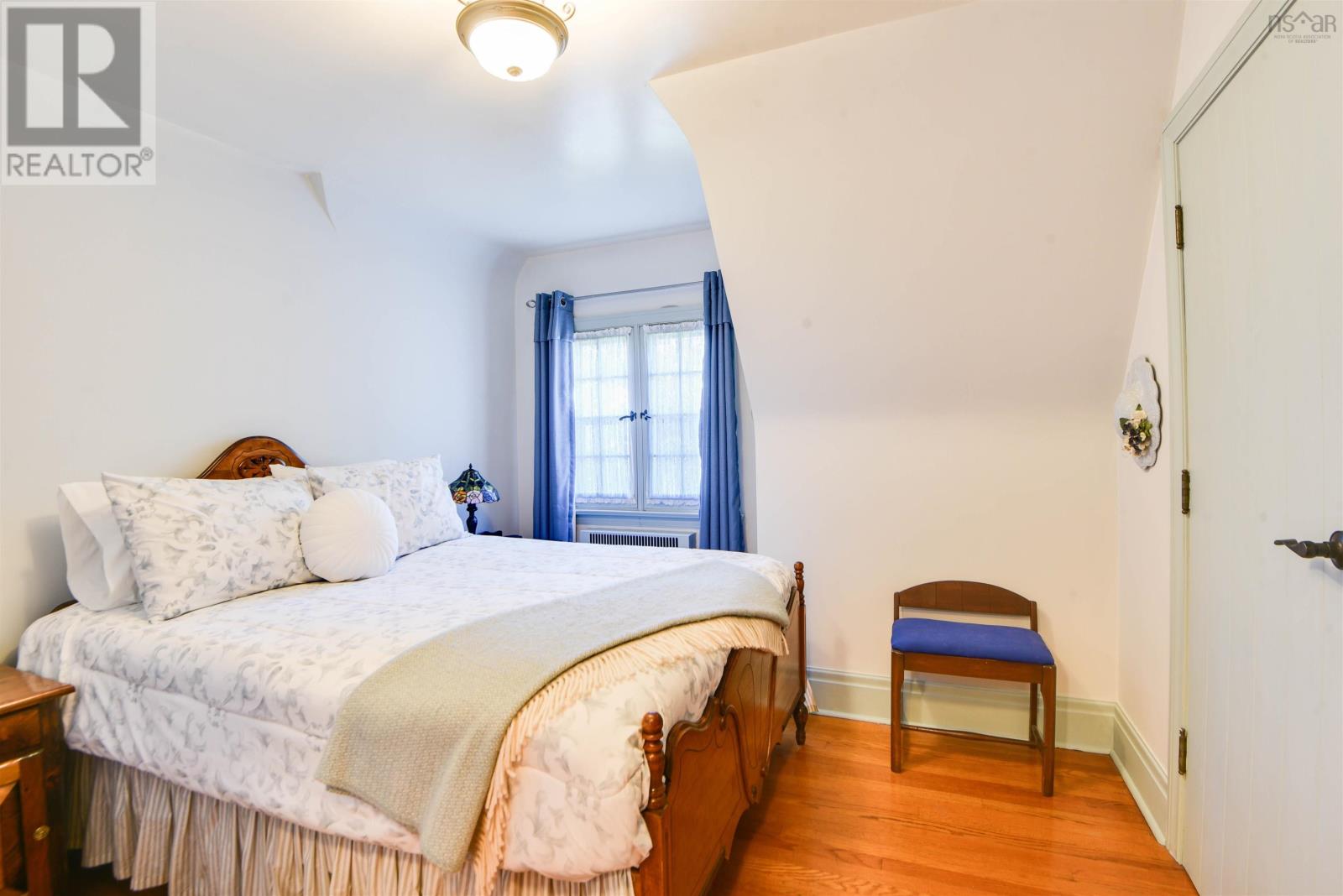 92 Albert Street - 24