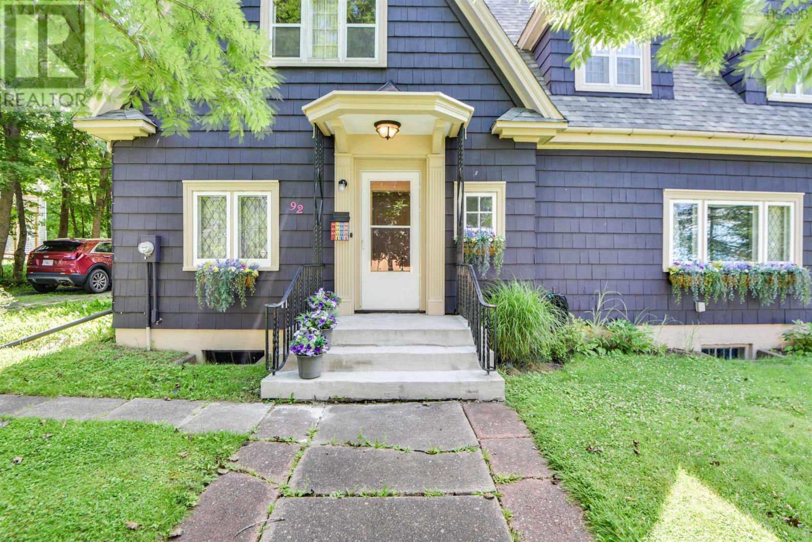 92 Albert Street - 34