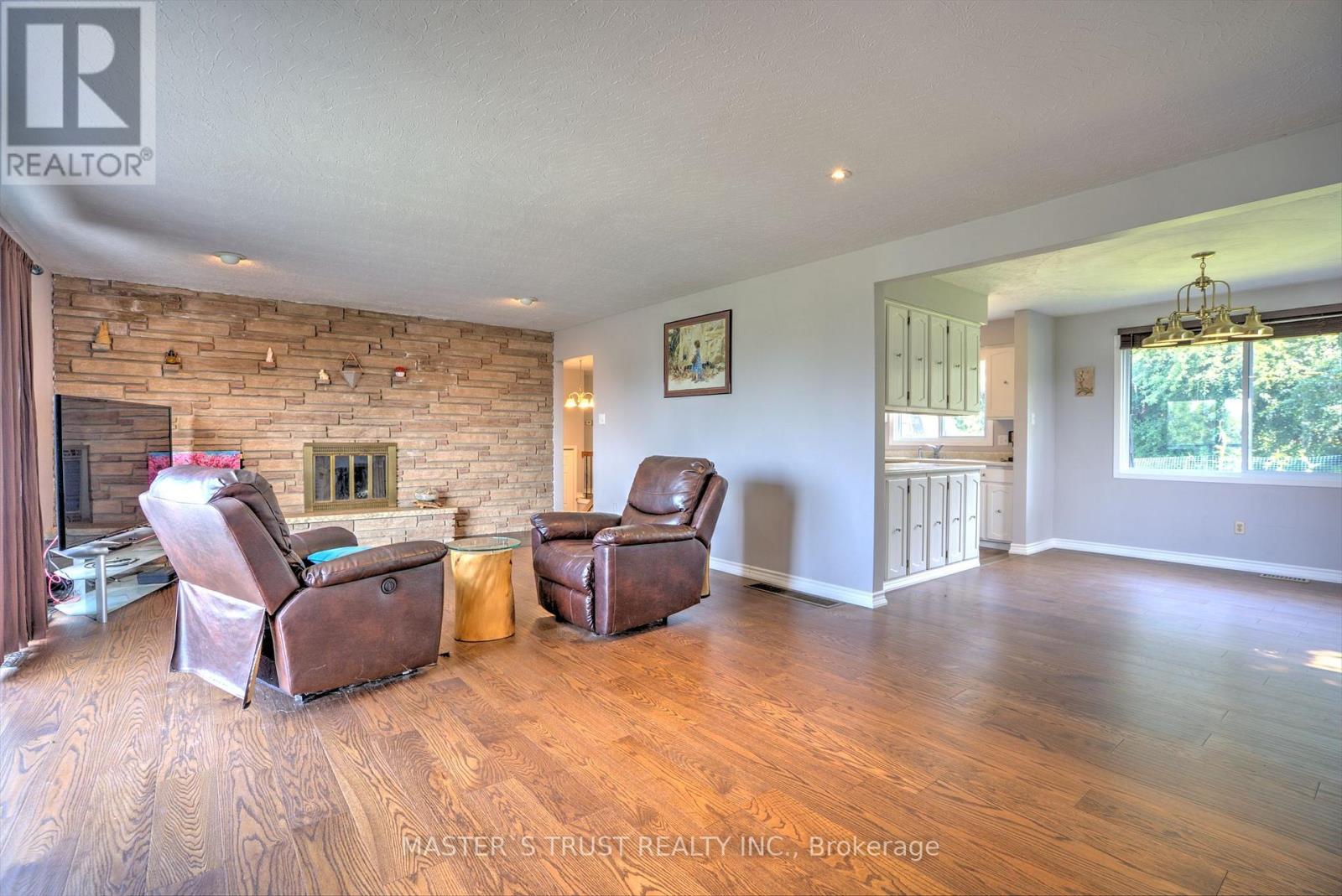 200 SUMMIT DRIVE - 8