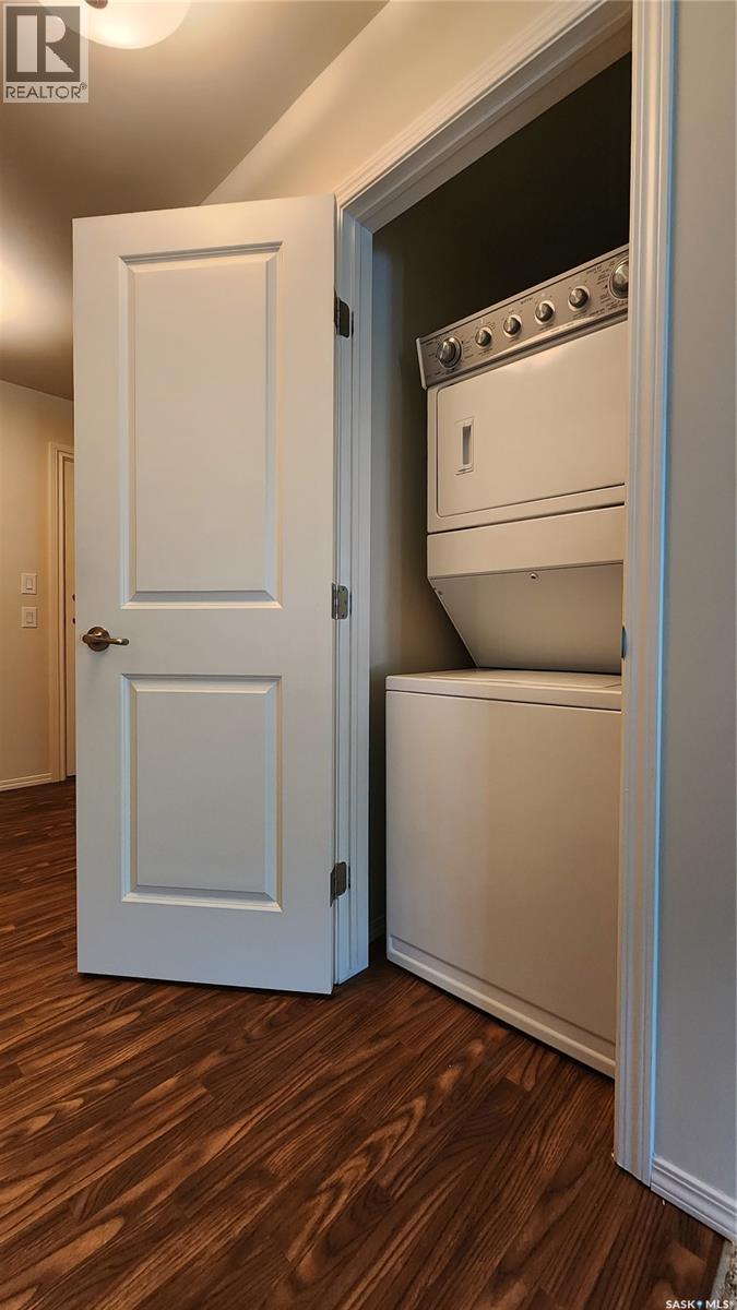 #209 680 7th AVENUE E - 17