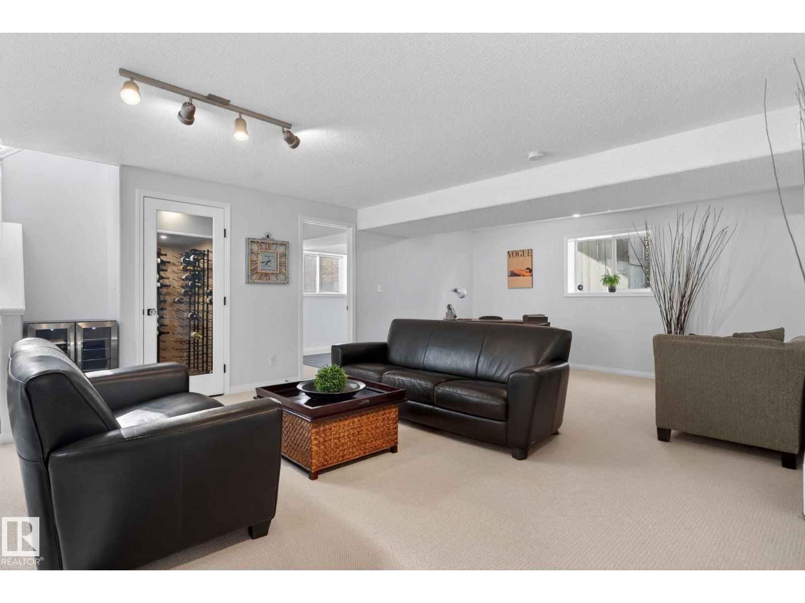 4343 MCMULLEN WY SW - 38