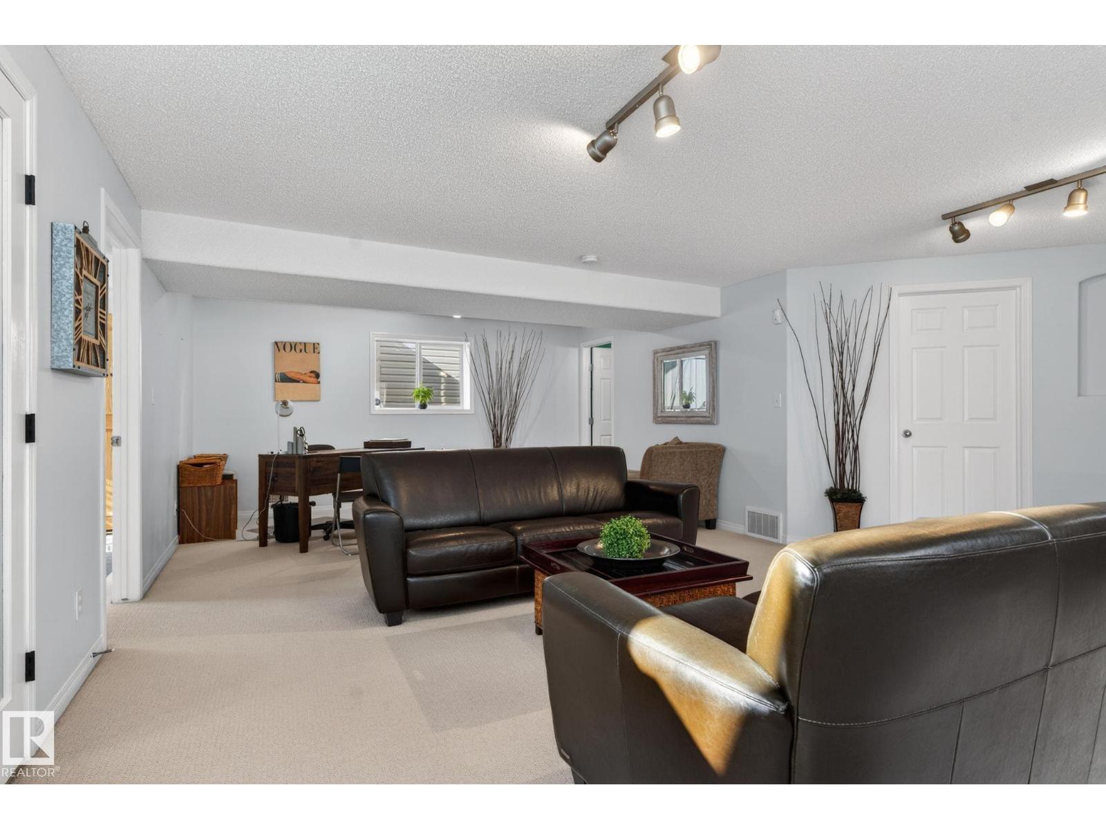 4343 MCMULLEN WY SW - 37