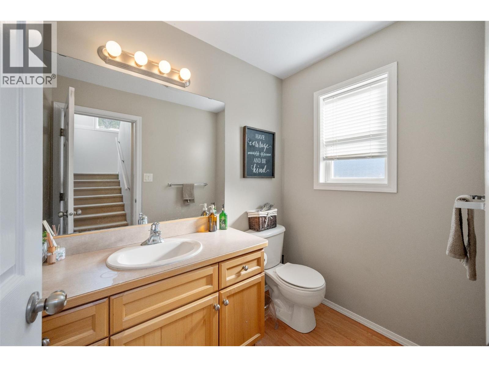 #26 7915 Hespeler Road - 16
