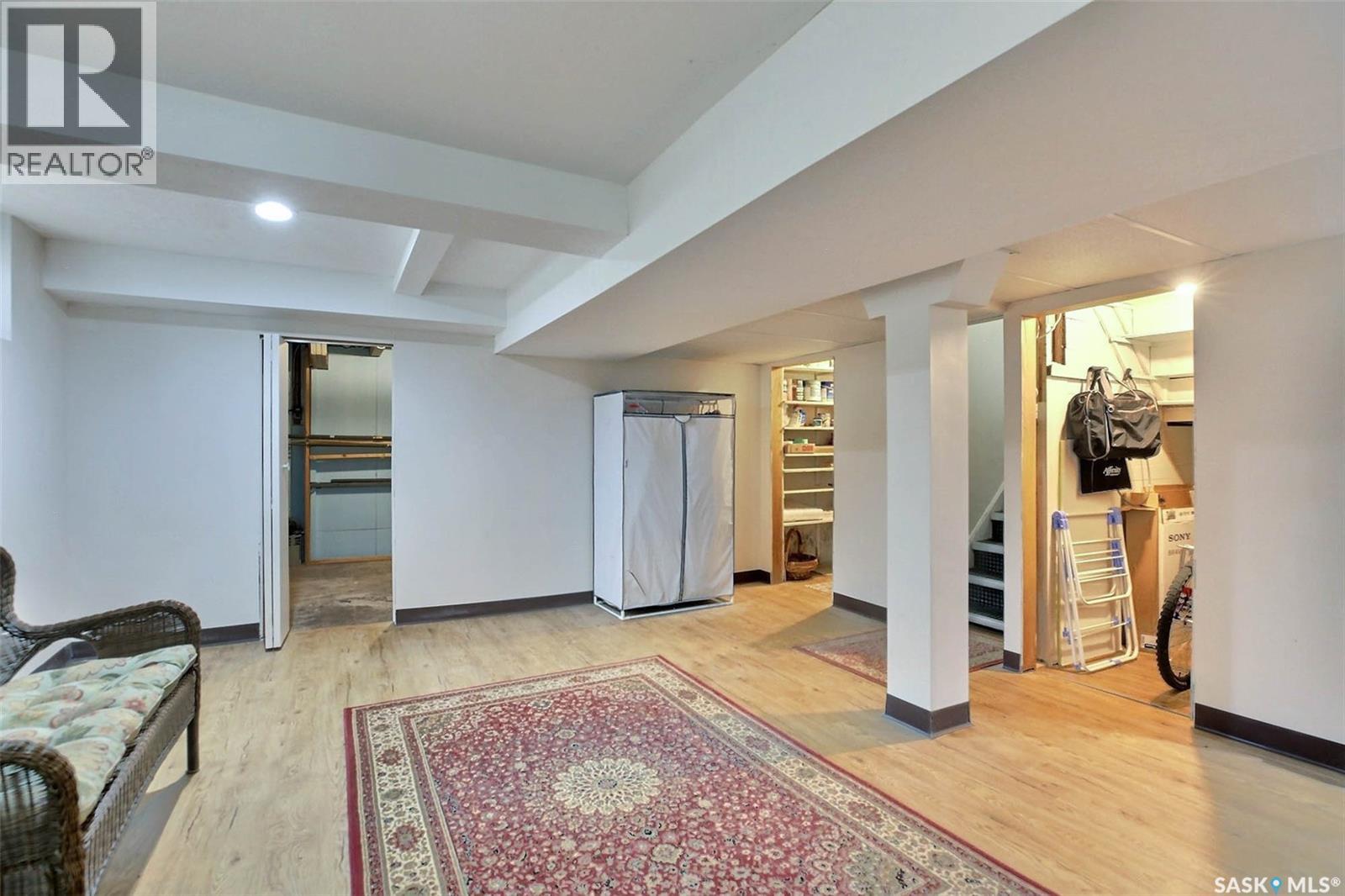 2834 Rae STREET - 37