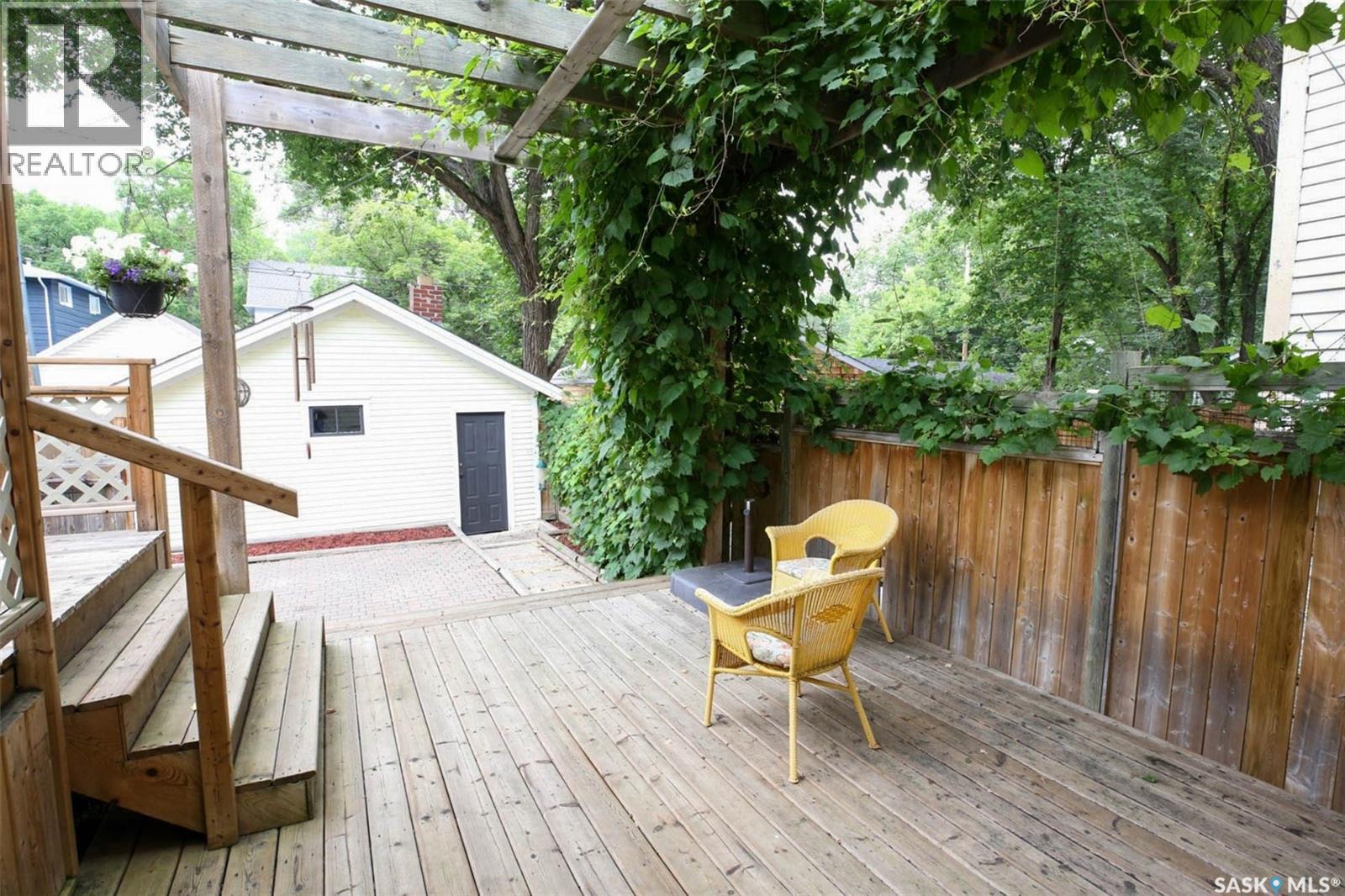 2834 Rae STREET - 39