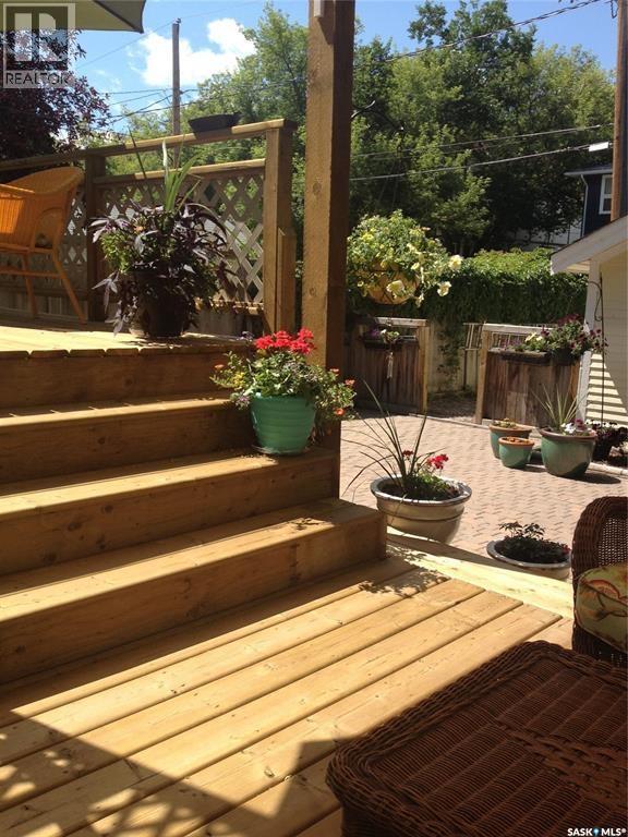 2834 Rae STREET - 47