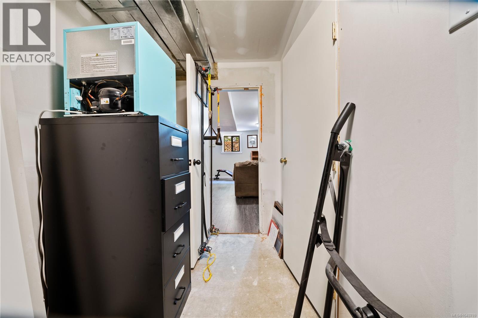 5334 Georgiaview Cres - 66
