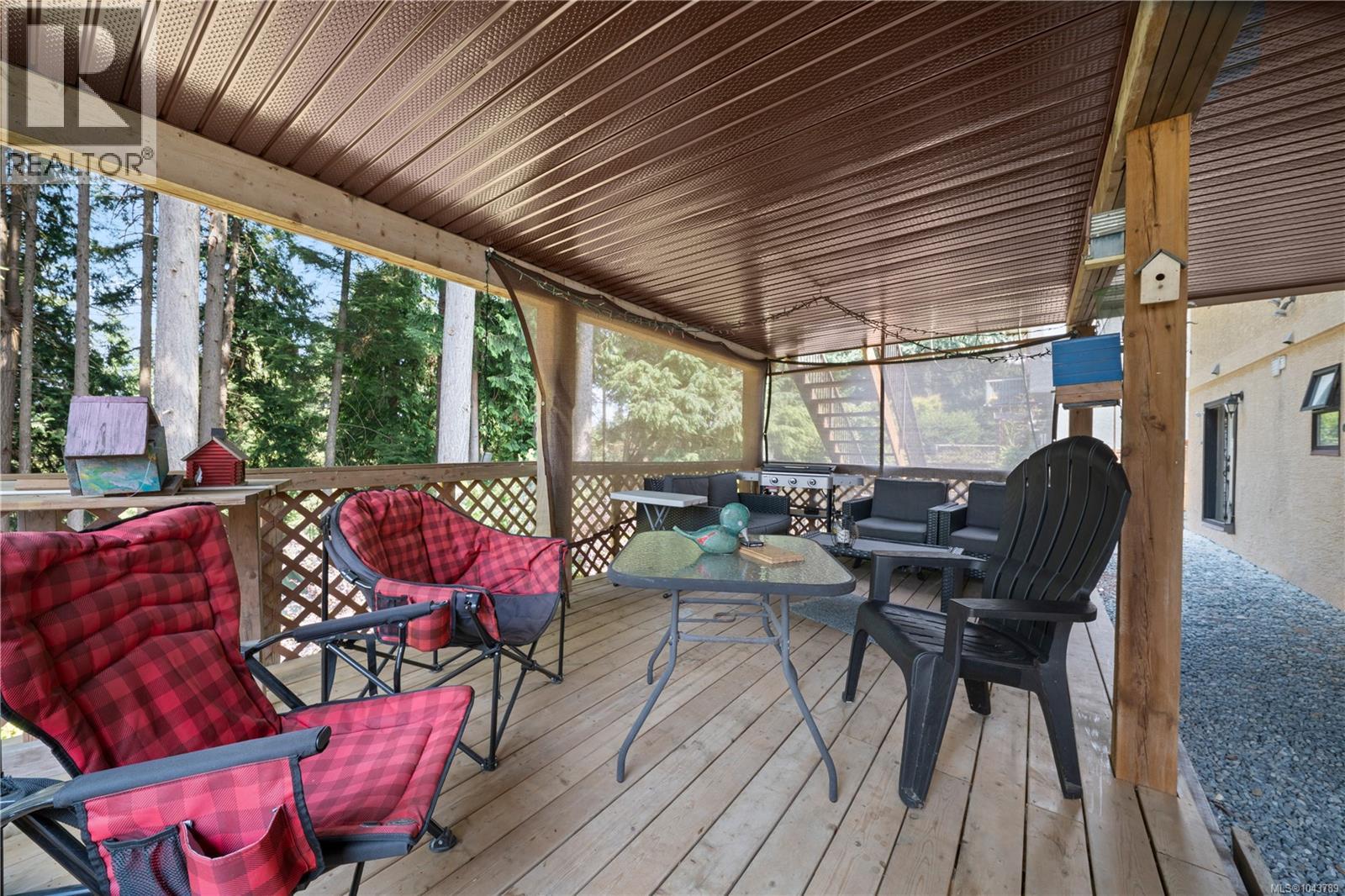 5334 Georgiaview Cres - 31