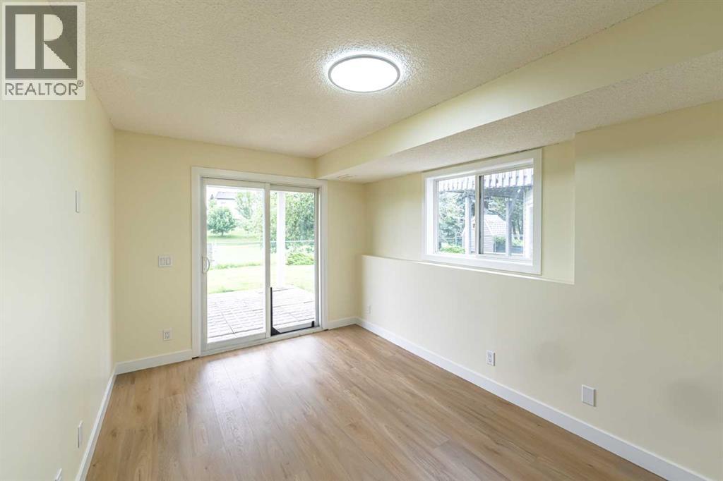 30 Somerside Manor SW - 37