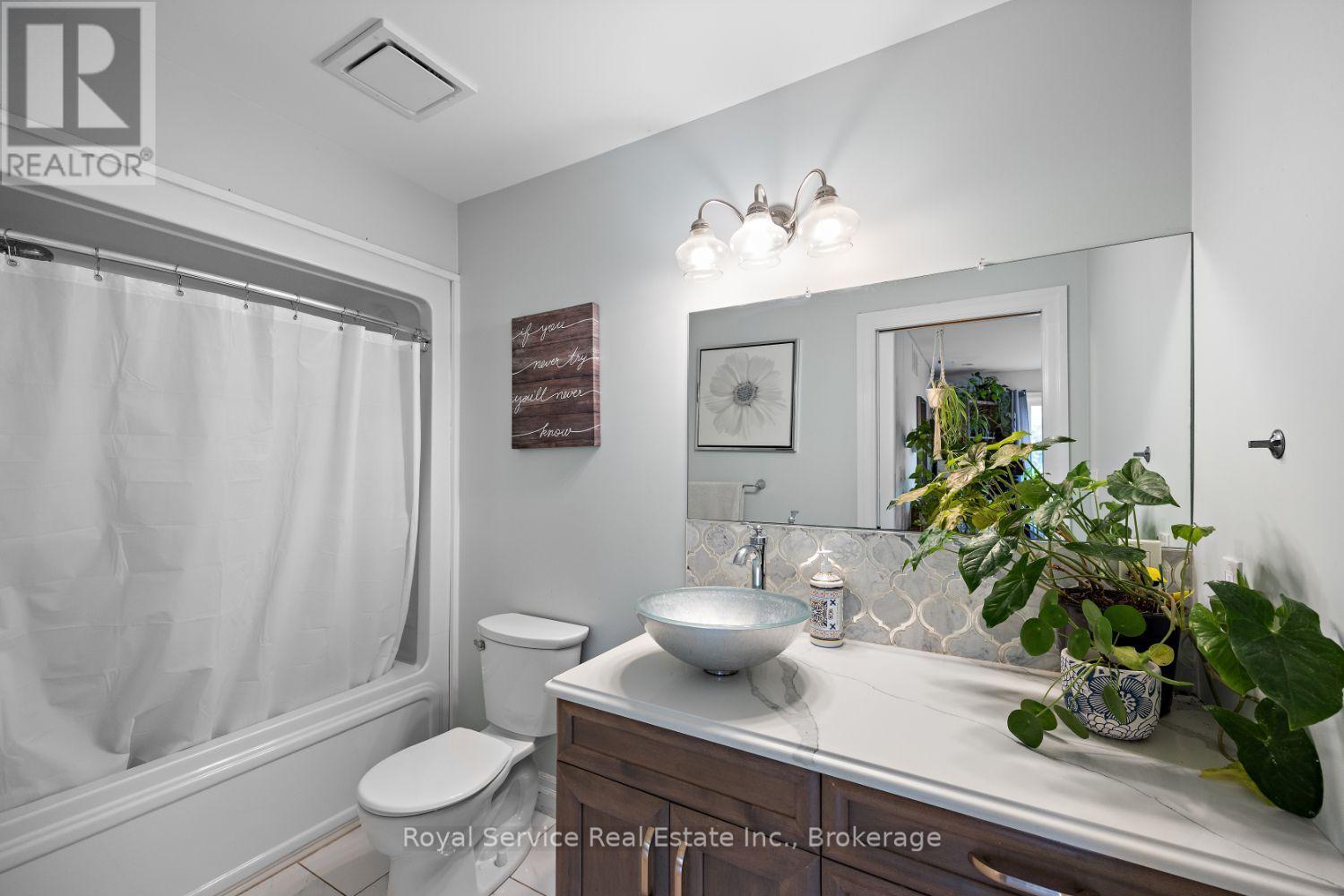 381 SHARPE LINE - Image 23