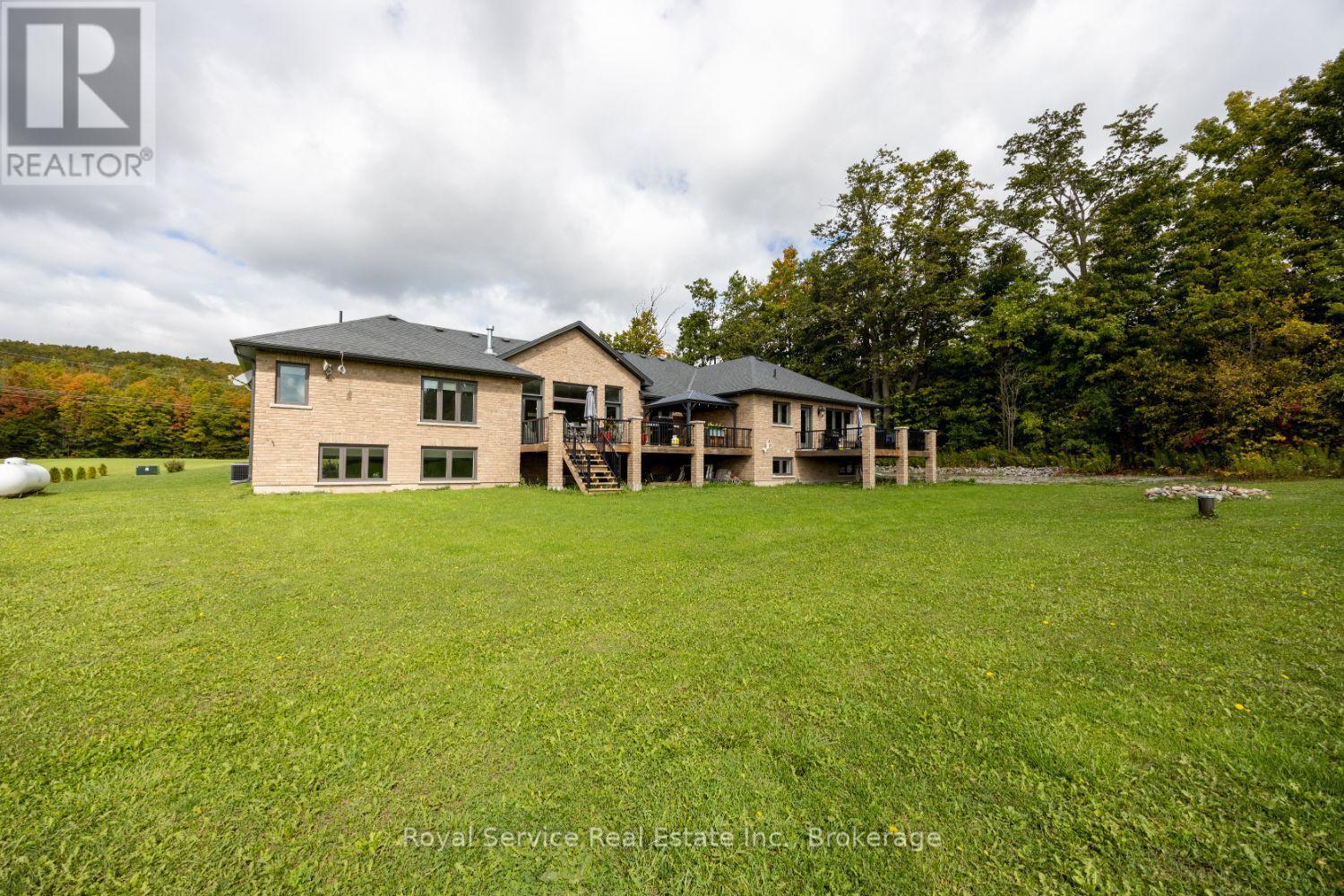 381 SHARPE LINE - Image 47