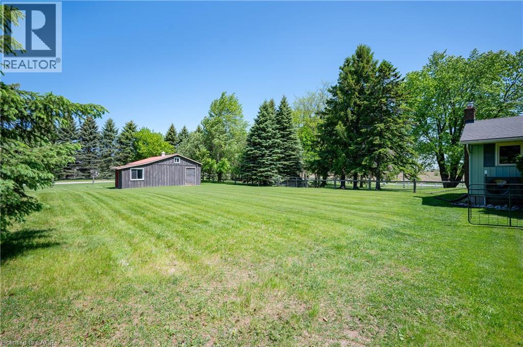 1068 CAMERON Road - 32