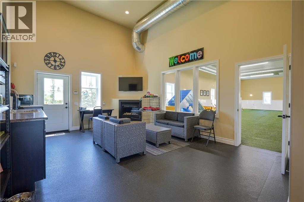 1068 CAMERON Road - 39
