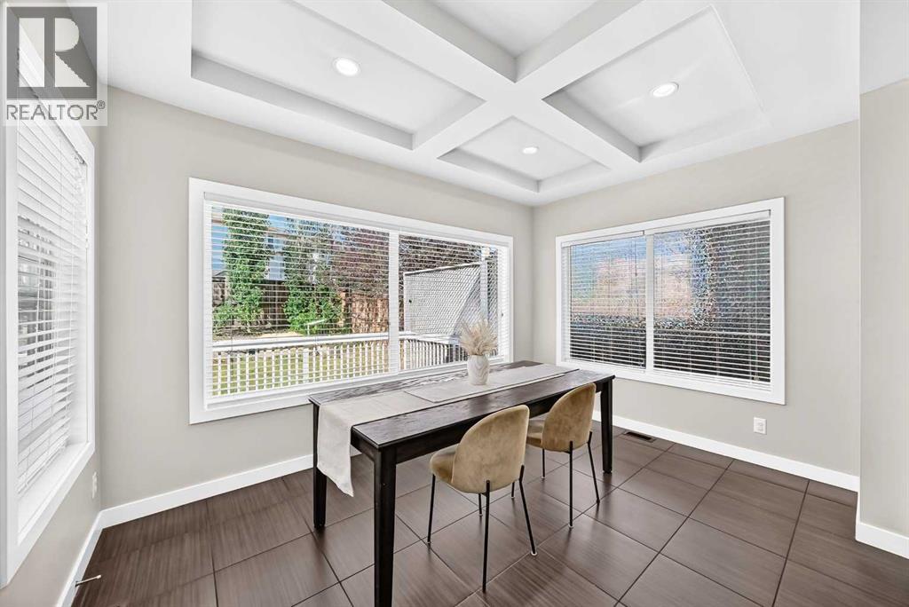 673 Panatella Boulevard NW - 19