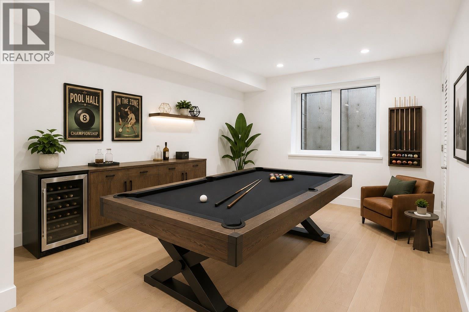 1202 DUCHESS AVENUE, West Vancouver