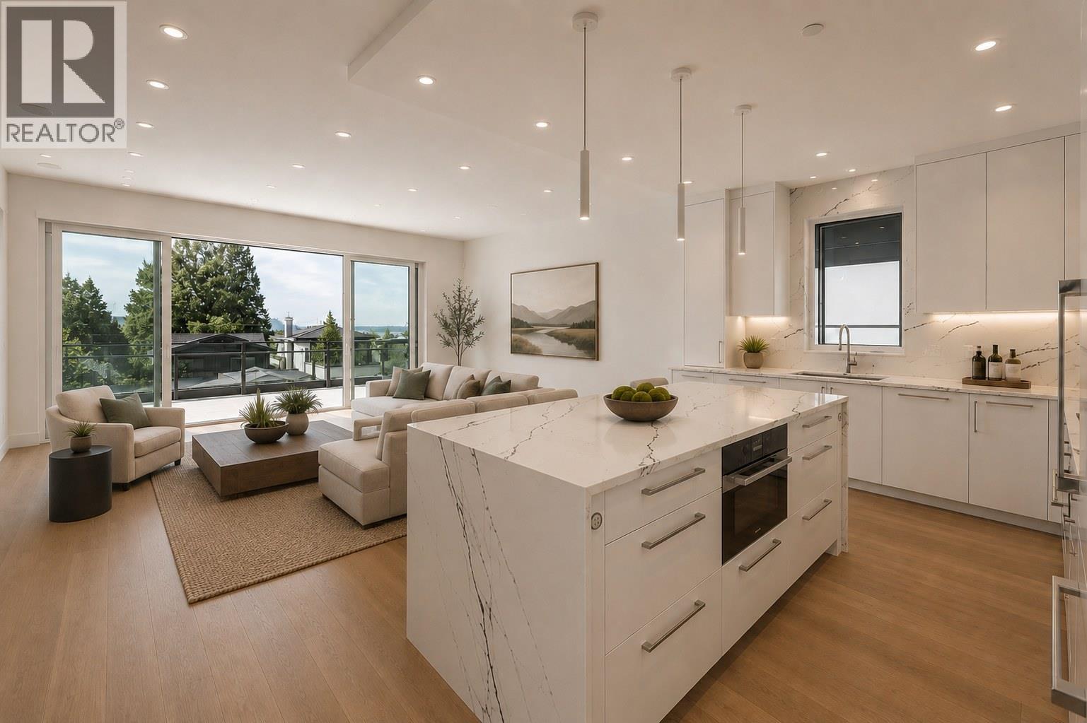 1202 DUCHESS AVENUE, West Vancouver