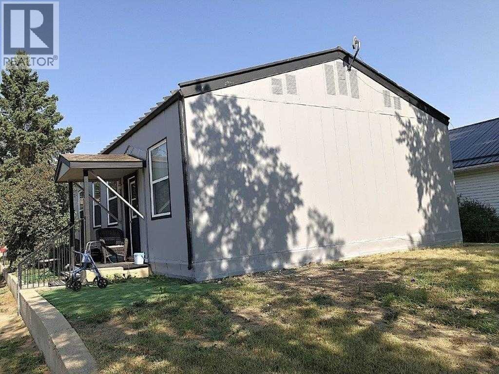 139 1 Street S - 2