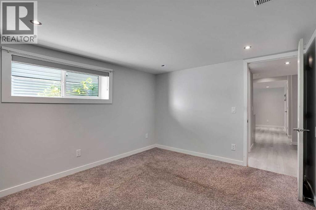 173 Skyview Springs Crescent NE - 41