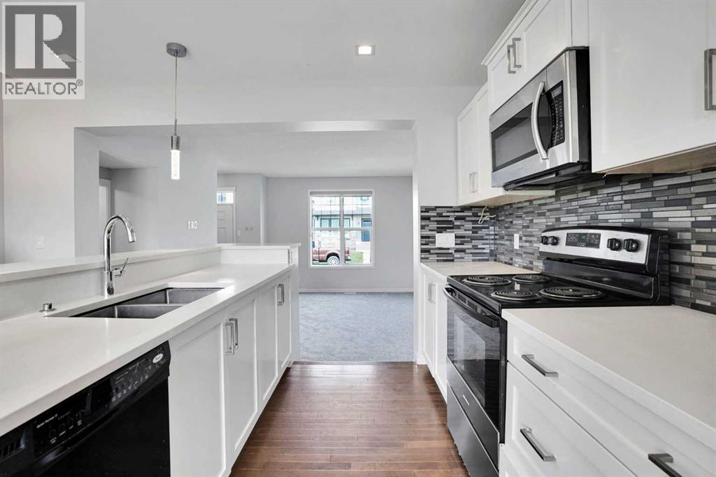173 Skyview Springs Crescent NE - 10