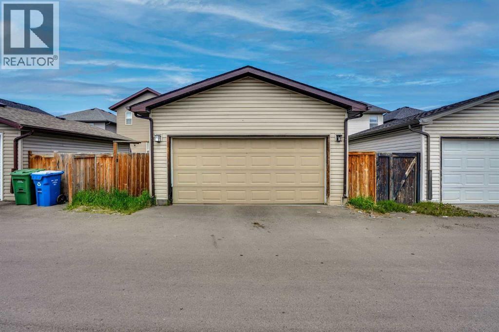 173 Skyview Springs Crescent NE - 48