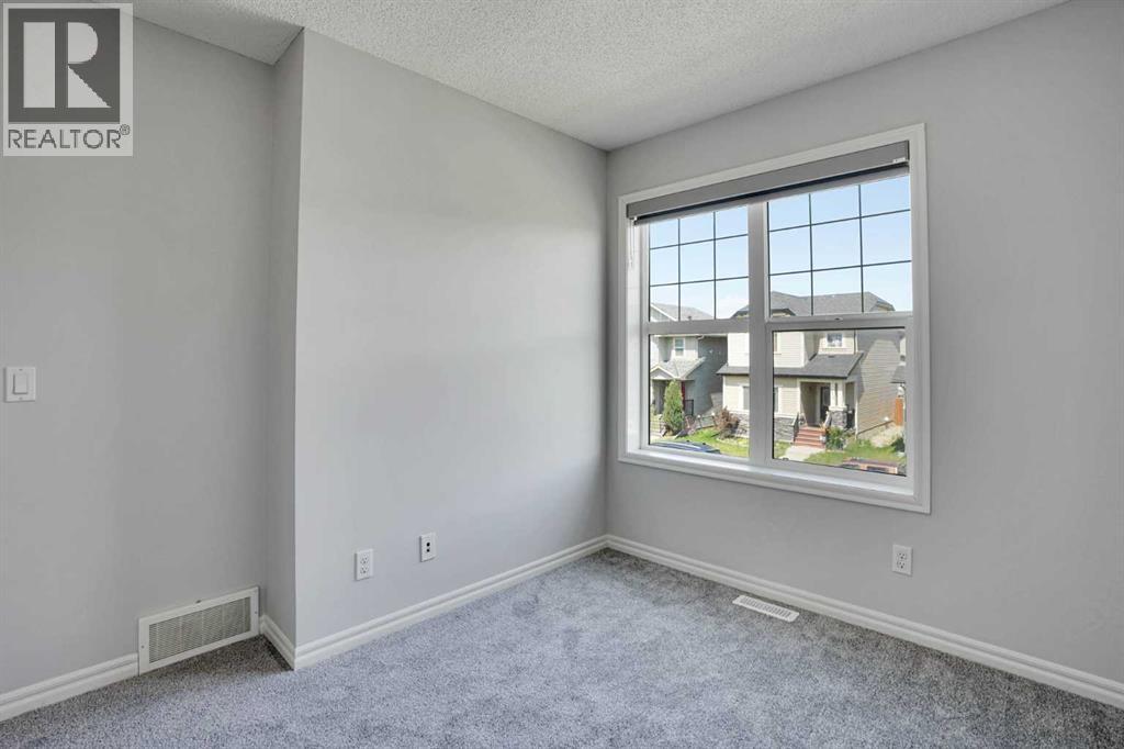 173 Skyview Springs Crescent NE - 21