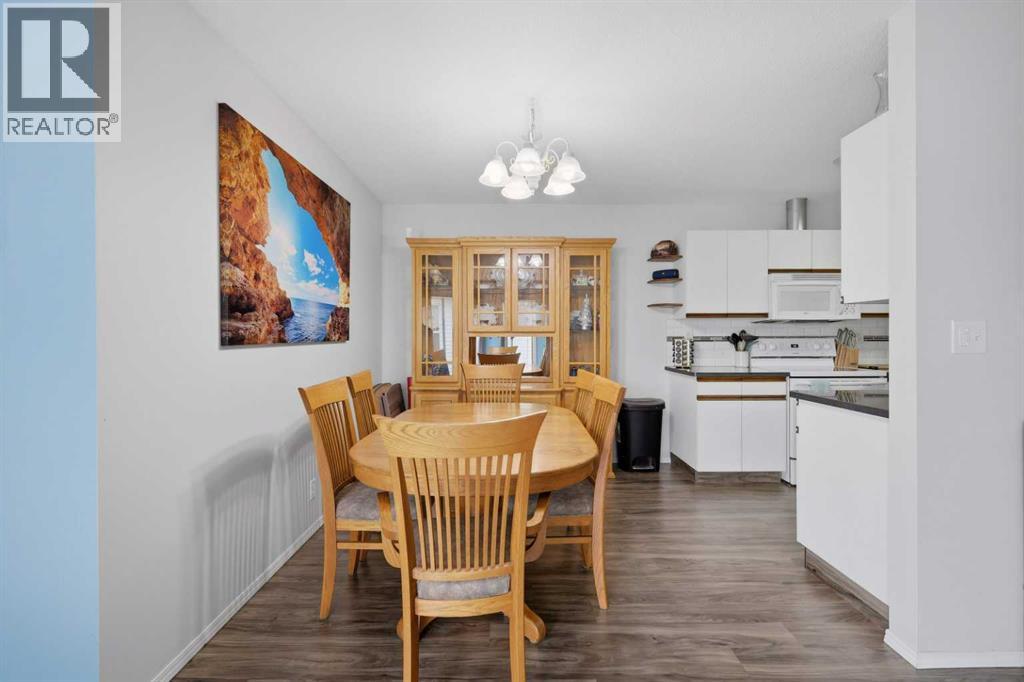 24 Wildrose Drive - 5