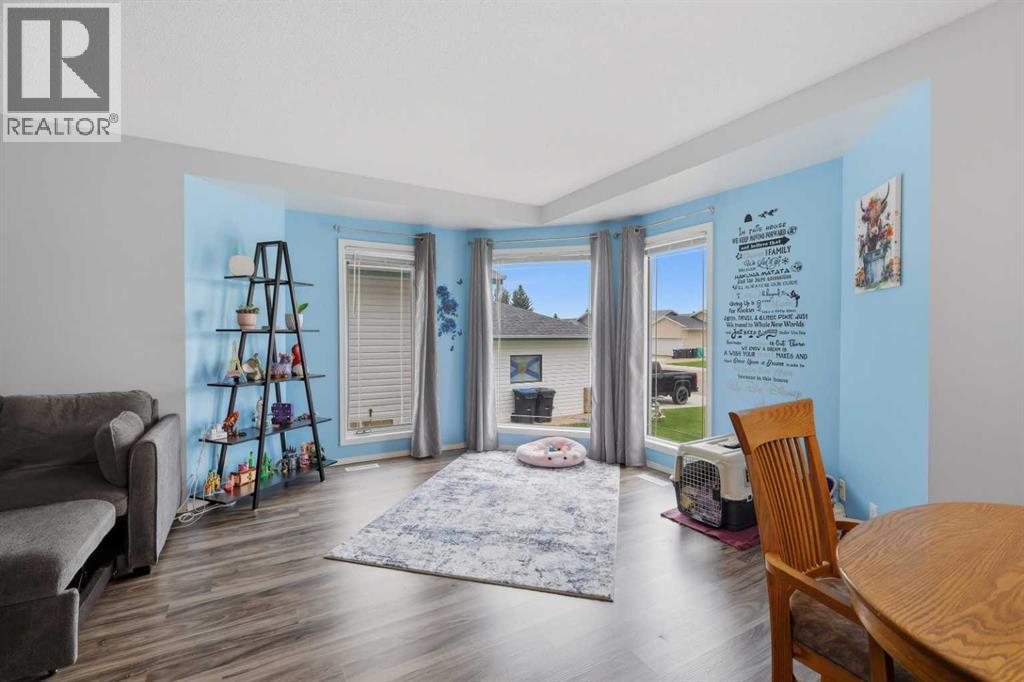 24 Wildrose Drive - 4