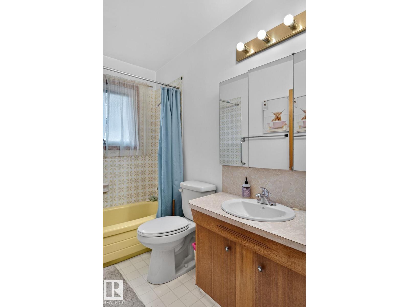 12908 104 ST NW - 18