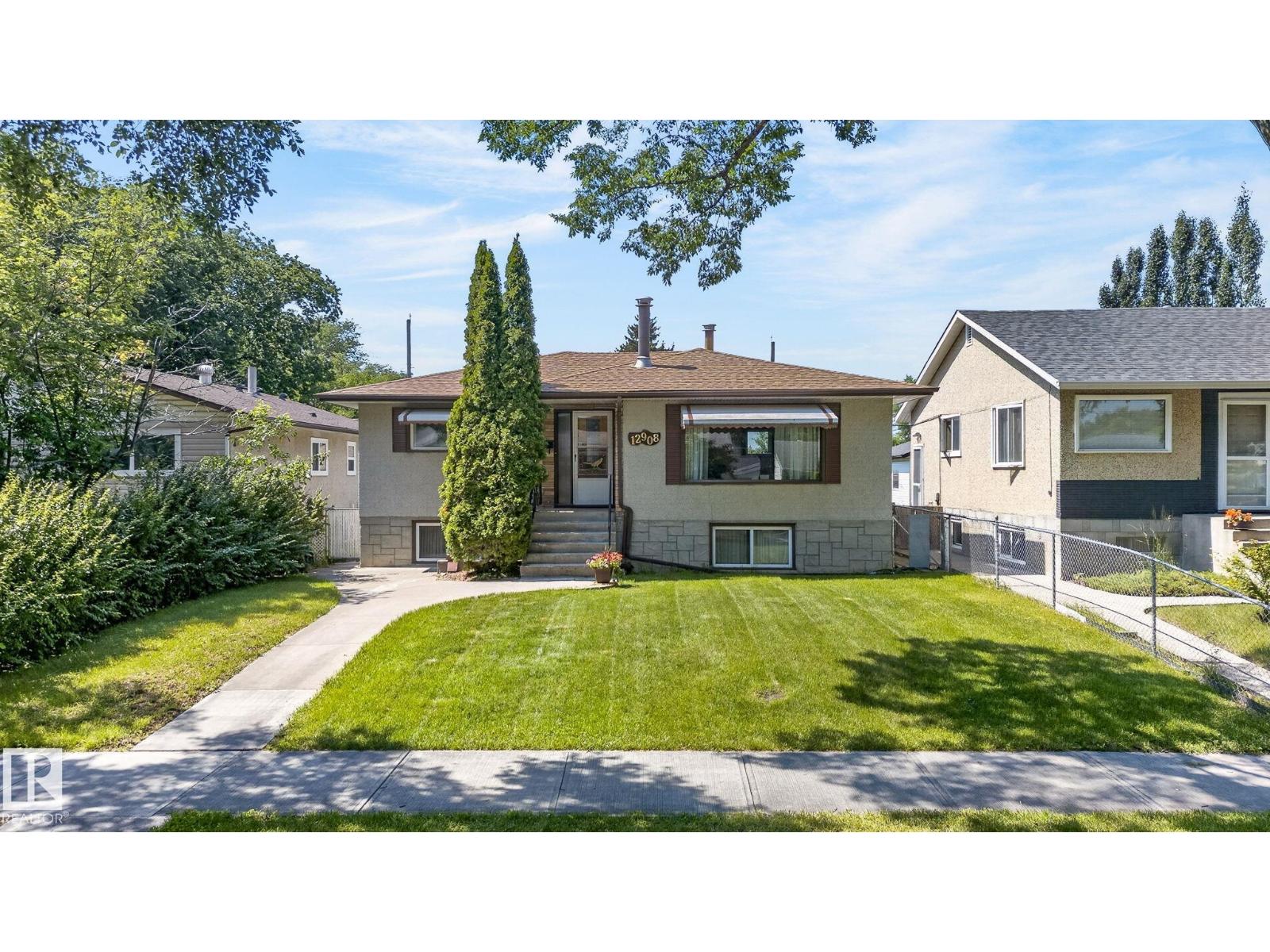 12908 104 ST NW - 55