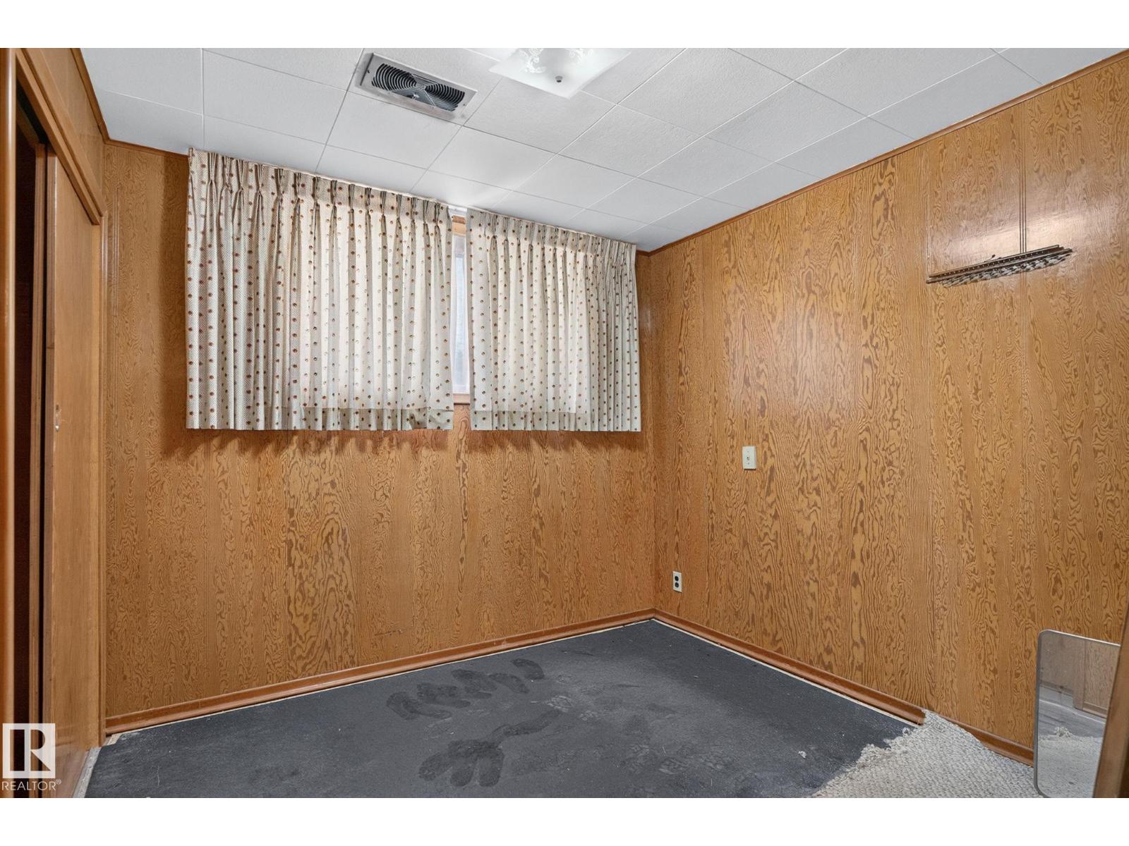 12908 104 ST NW - 40