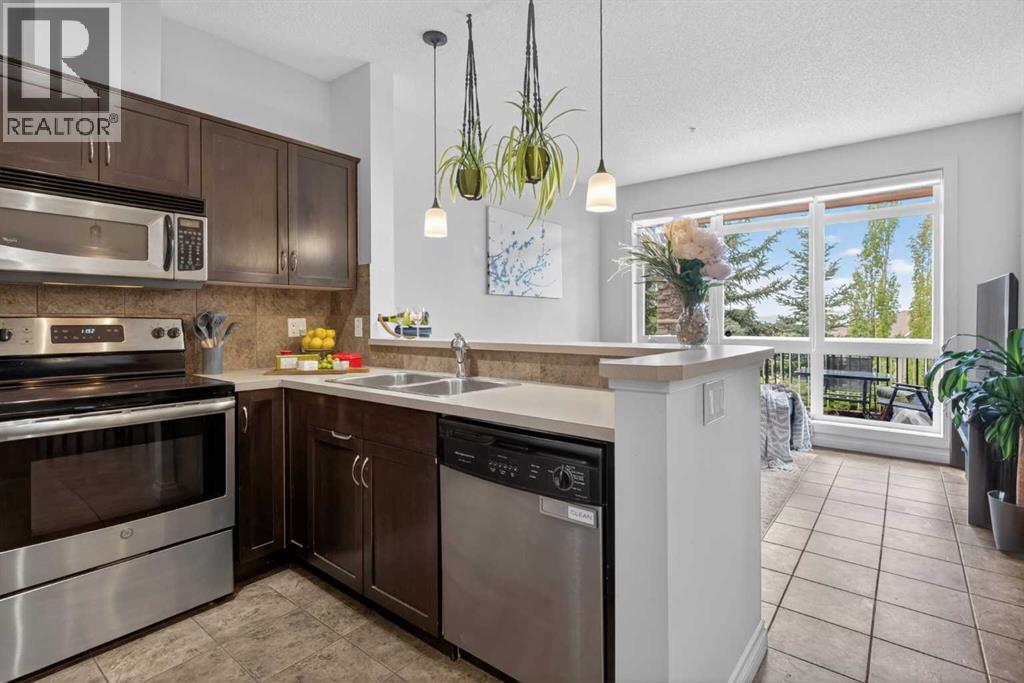 #6 108 Rockyledge View NW - 14