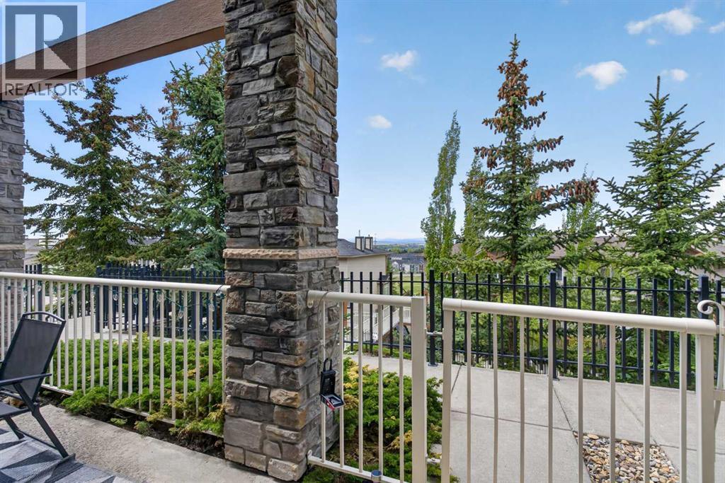 #6 108 Rockyledge View NW - 26