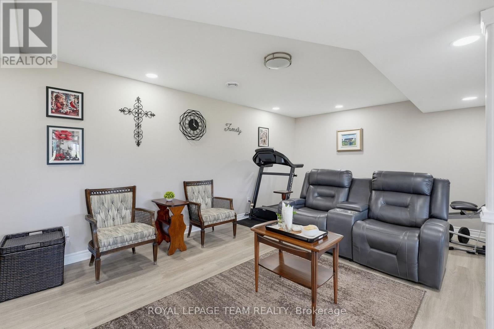 547 MALLOY ROAD - Image 24