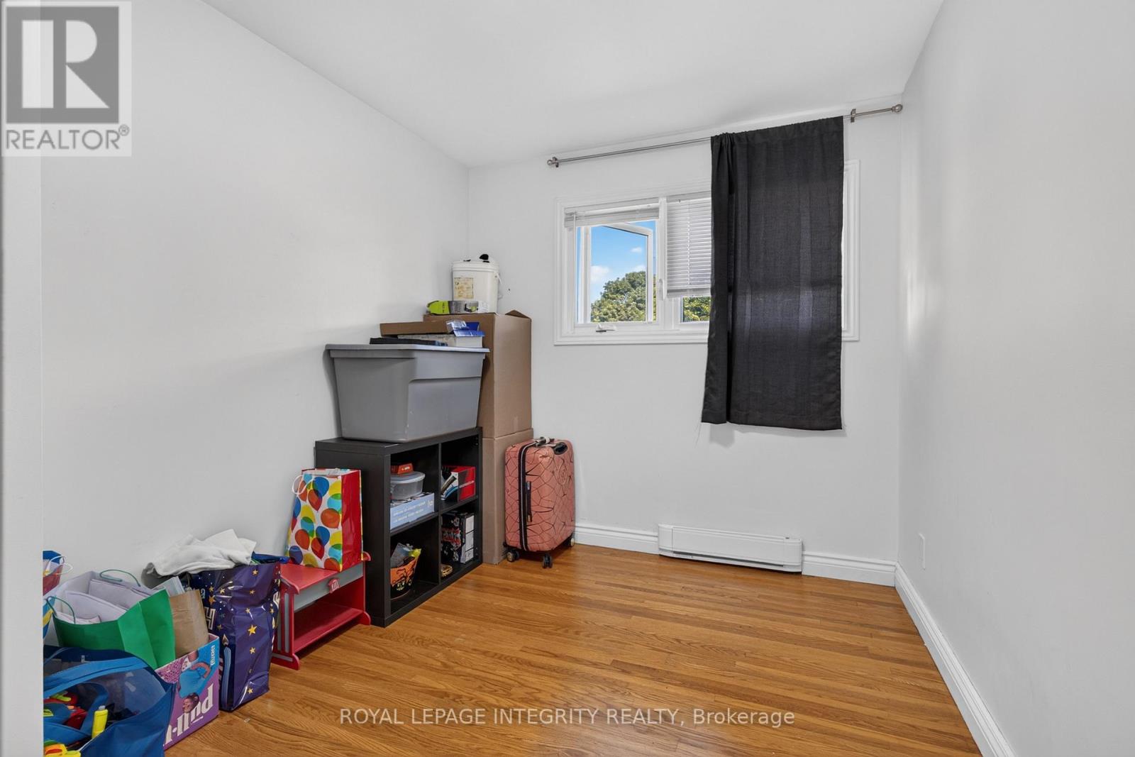 241 WADE AVENUE - 16