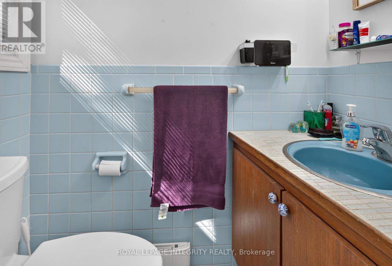 241 WADE AVENUE - 19