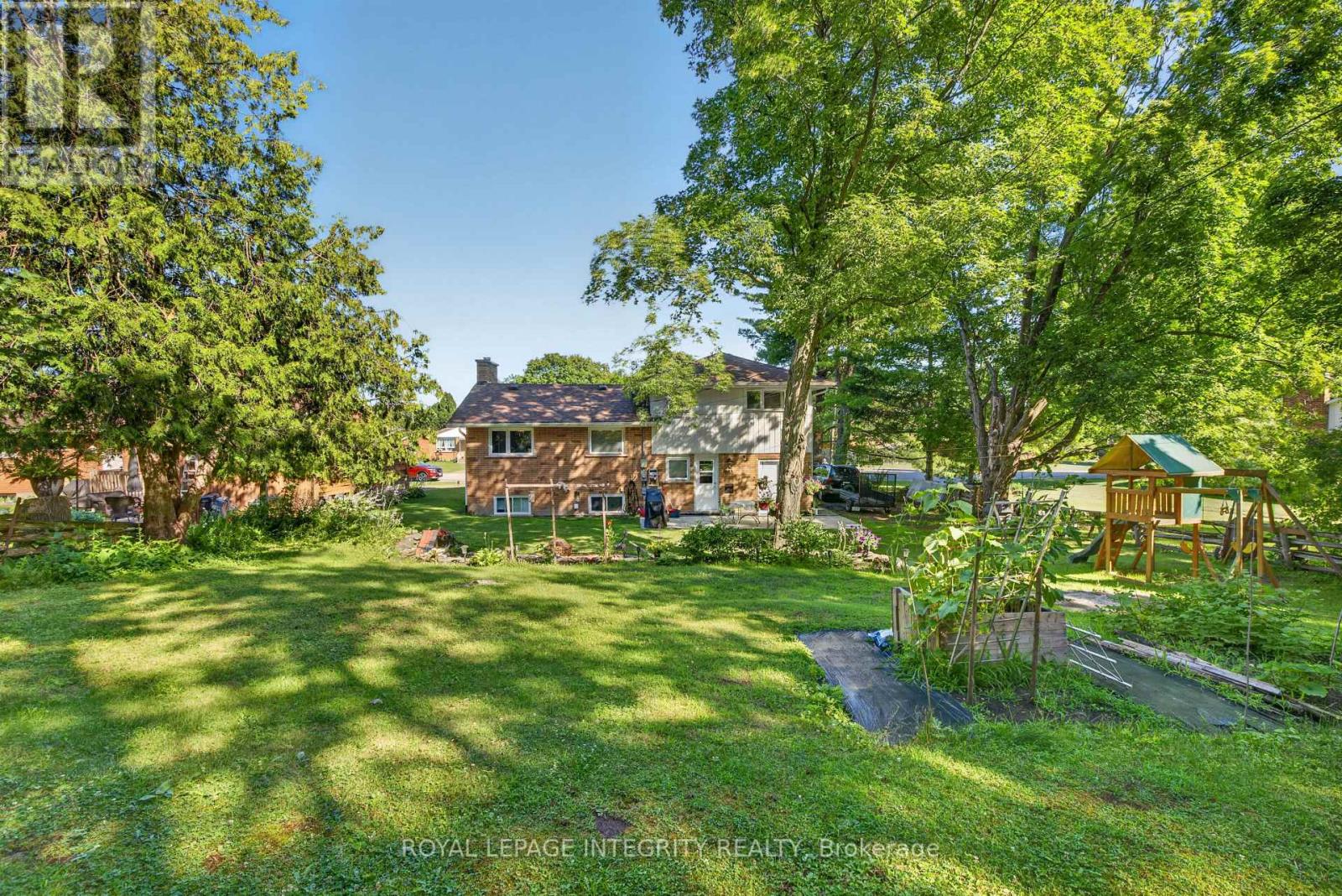 241 WADE AVENUE - 28